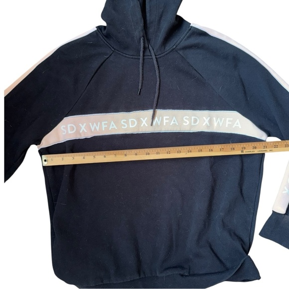 Sarah's Day‎ X White Fox I'm Busy Sweatshirt in black and light pink size medium - Picture 4 of 7